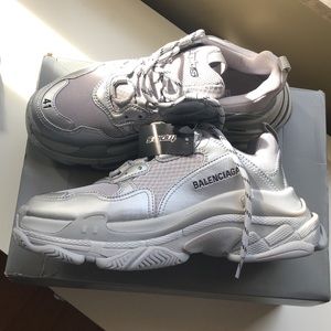 Balenciaga gray triplets sneakers